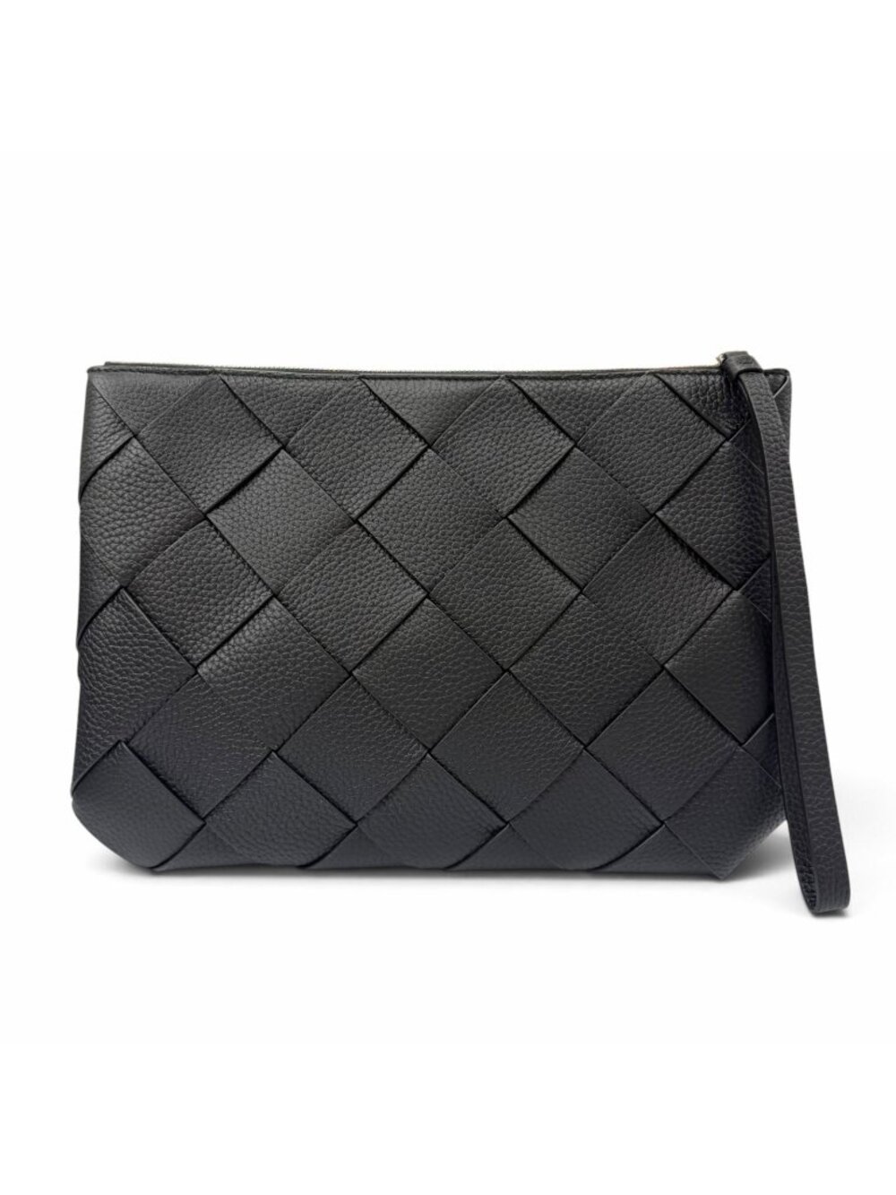 Bottega Veneta Leather Maxi Intrecciato Diago Clutch Black